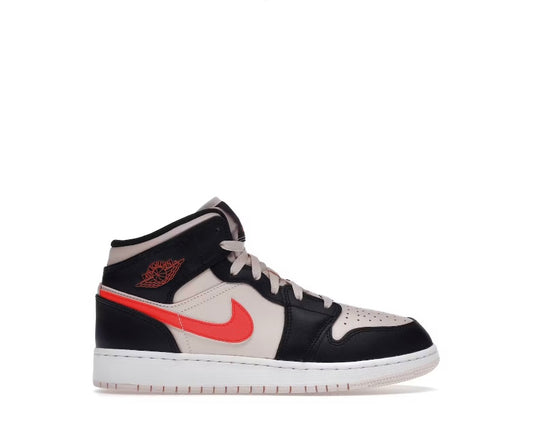 Air Jordan 1 Mid “Infrared Pink” size 5.5Y/7W